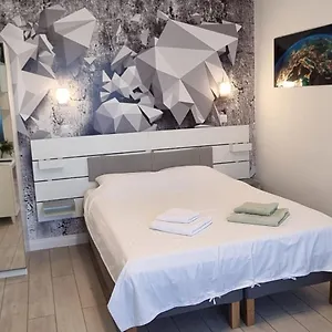  Apartment Elisabeta